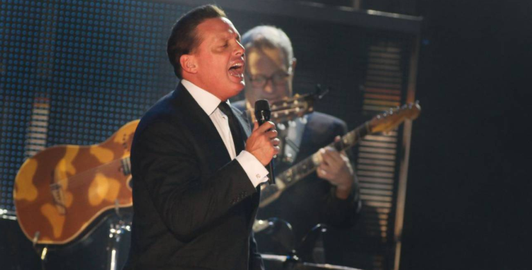 luis-miguel-recibe-fuertes-criticas-por-realizar-un-concierto-borracho