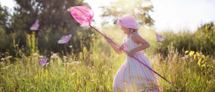 esta-mujer-comio-mariposas-para-saber-que-se-siente-estar-enamorada