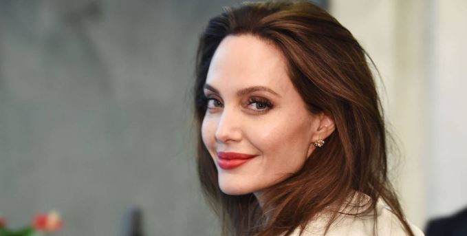 angelina-jolie-ahora-en-la-politica