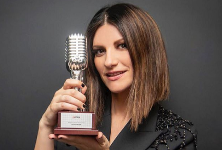 La cantante Laura Paussini cumple 45 años