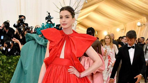 confirmado-anne-hathaway-esta-en-embarazo