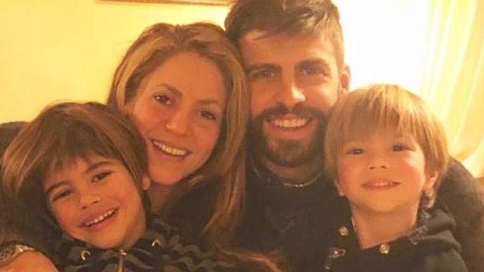 shakira-intenta-hacer-ejercicio-sus-hijos-pero-ellos-quieren-jugar