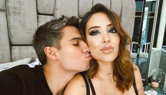 Luisa Fernanda W y Pipe Bueno compartieron una sesión fotográfica del pequeño Máximo