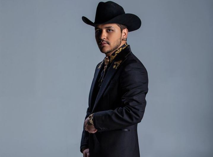 Christian Nodal lanza la nueva versión de “Solo un sueño”