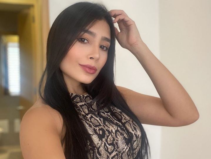 Hermana de Paola Jara intentó menear las caderas en sensual video, pero al final “le dio pena”