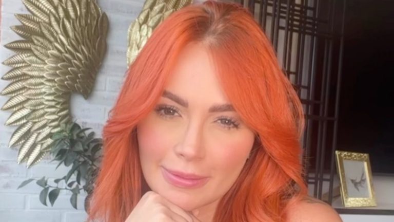 Sara Uribe Comparte Sensual Video En Medias Veladas 1778