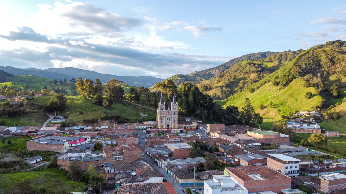 Panorámica pueblo de Antioquia.